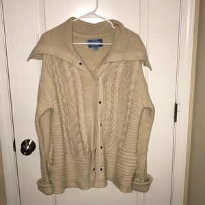 Vera Wang lovely sweater cardigan
